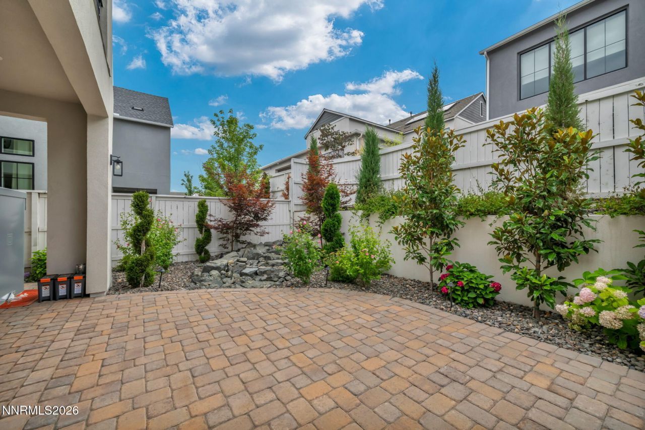6103 S Pleasant Oak Trail, Reno, NV 89511 Photo