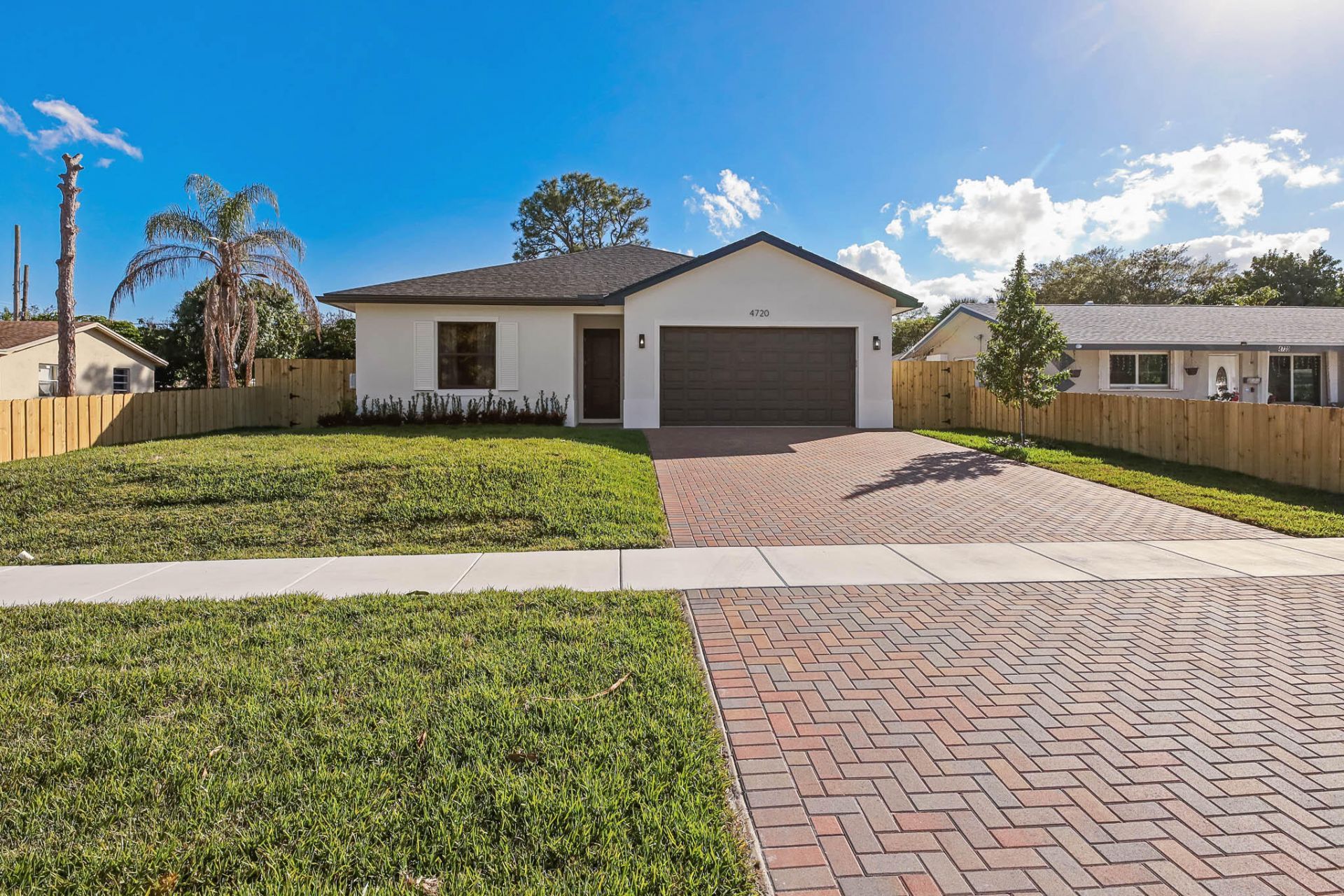 4720 Pine Cone Lane, West Palm Beach, FL 33417 Photo