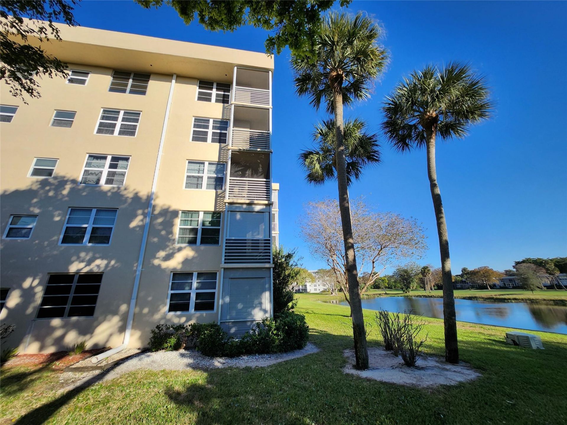 4030 W Palm Aire Drive, Unit 101, Pompano Beach, FL 33069 Photo
