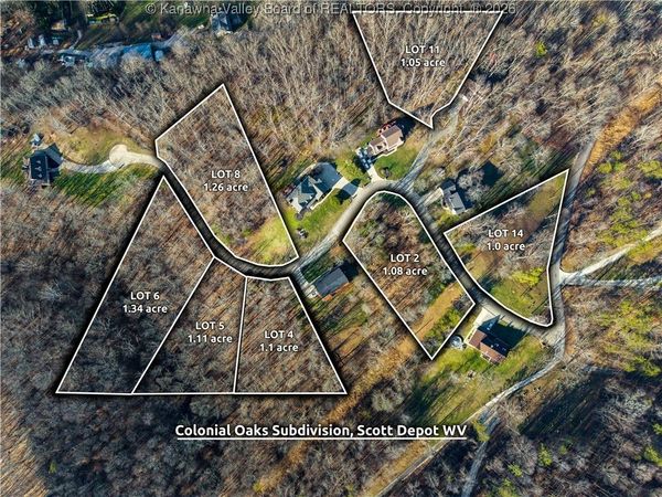 27 Bent Oak Drive, Scott Depot, WV 25560