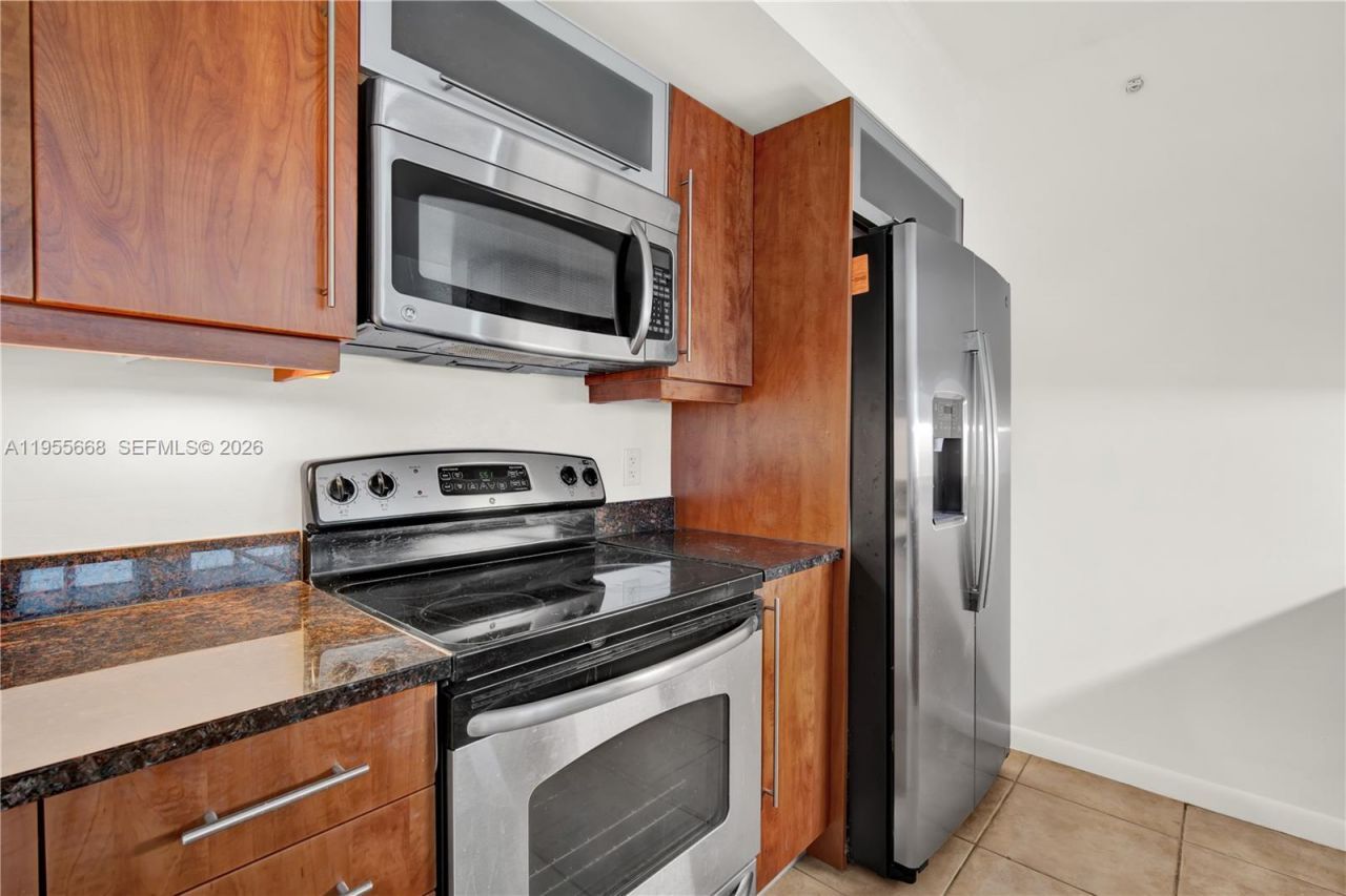 7350 SW 89th St , Unit 1402S, Miami, FL 33156 Photo