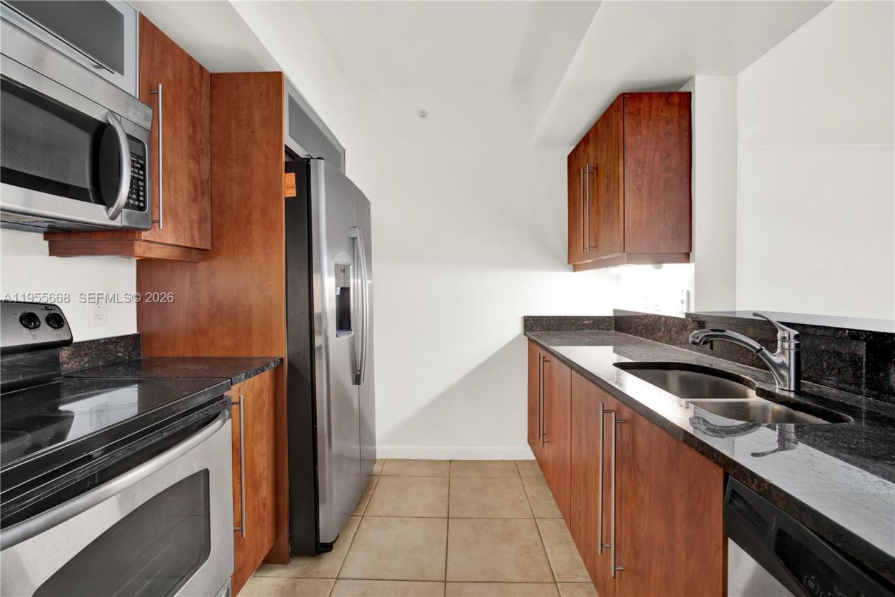 7350 SW 89th St , Unit 1402S, Miami, FL 33156 Photo