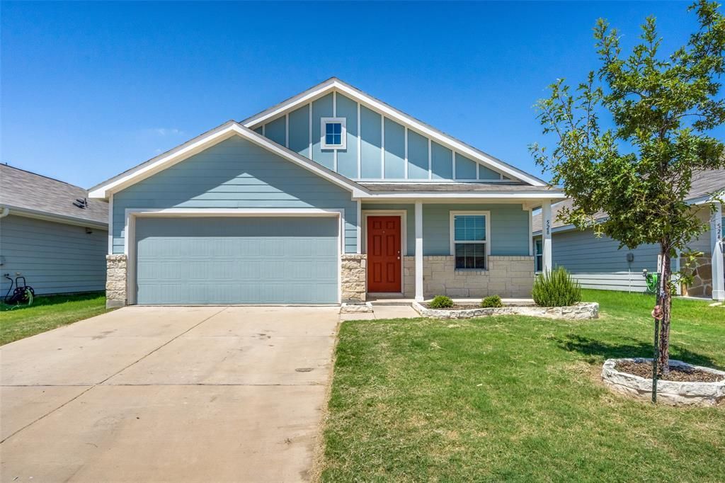 528 Autumnwood Way, Princeton, TX 75407 Main Photo