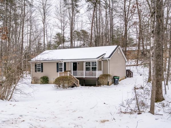 37 HATCHECHUBEE RD, PALMYRA, VA 22963