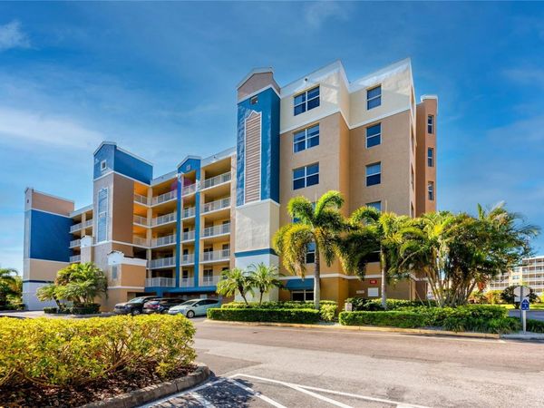 960 STARKEY ROAD, Unit 3106, LARGO, FL 33771