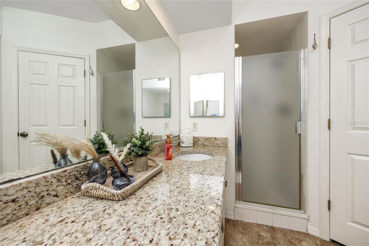 960 Starkey Road, Unit 3106, Largo, FL 33771 Photo