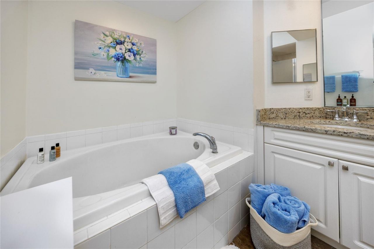 960 Starkey Road, Unit 3106, Largo, FL 33771 Photo