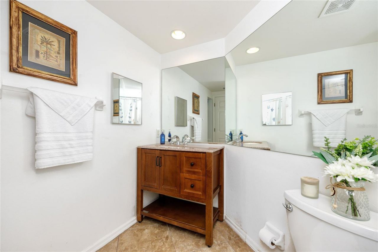 960 Starkey Road, Unit 3106, Largo, FL 33771 Photo