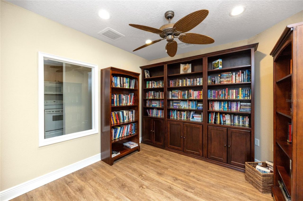 960 Starkey Road, Unit 3106, Largo, FL 33771 Photo