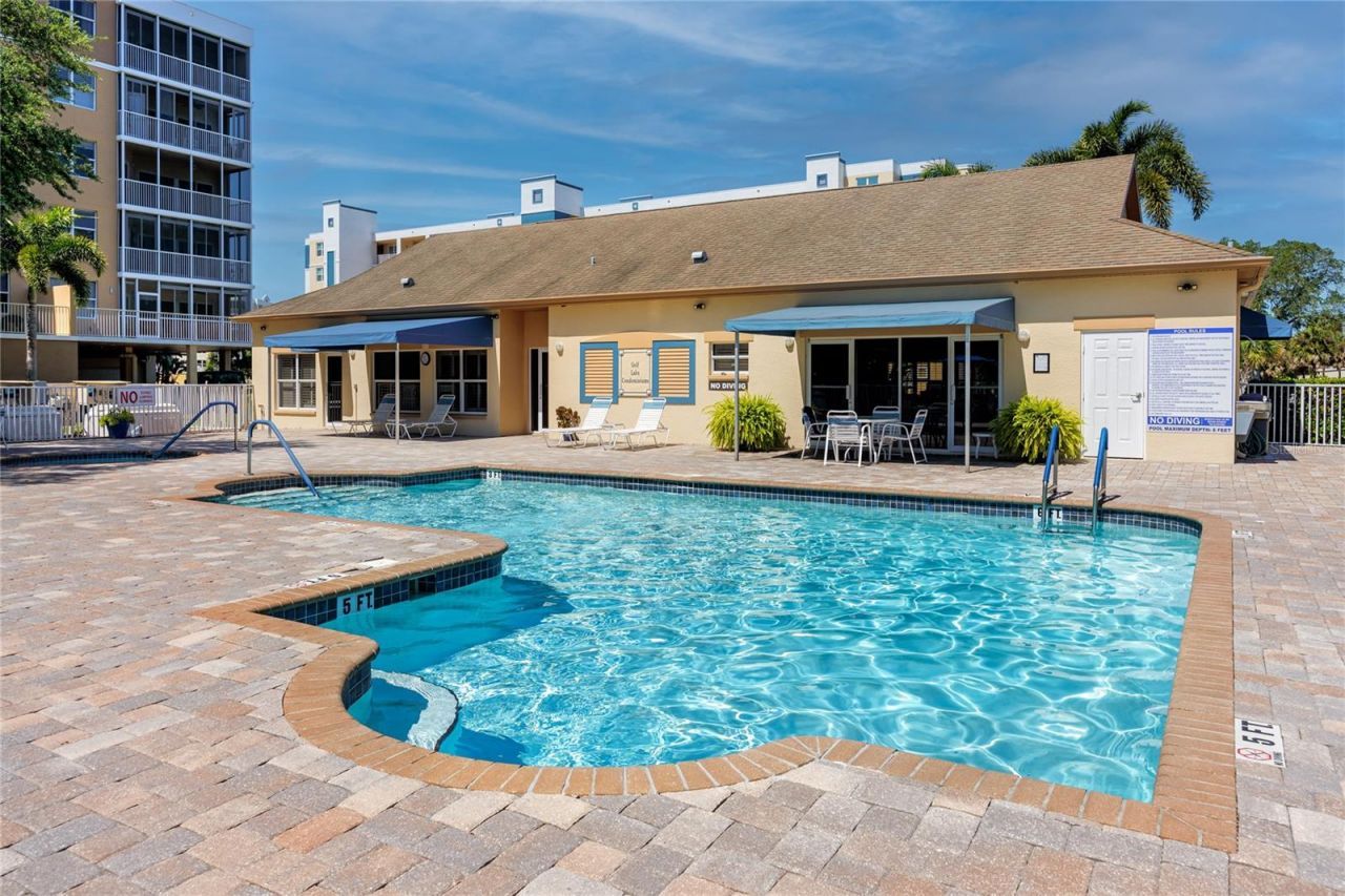 960 Starkey Road, Unit 3106, Largo, FL 33771 Photo