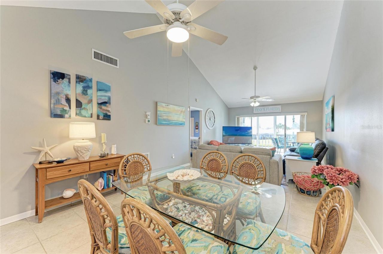 446 Cerromar Road, Unit 293, Venice, FL 34293 Photo