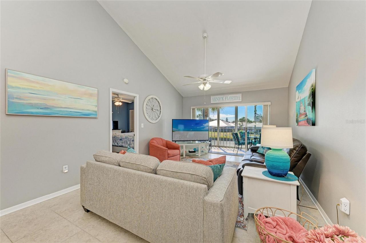 446 Cerromar Road, Unit 293, Venice, FL 34293 Photo