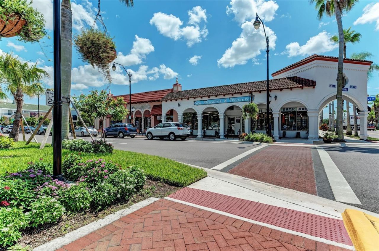 446 Cerromar Road, Unit 293, Venice, FL 34293 Photo