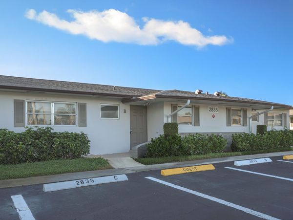 2835 Crosley Drive E, Unit B, West Palm Beach, FL 33415