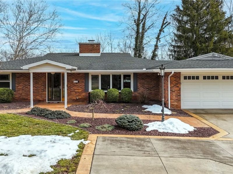 922 Glendale Road, Marietta, OH 45750 Photo 1