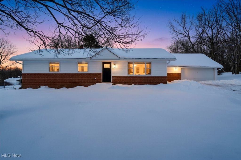 9021 Billings Road, Kirtland, OH 44094 Main Photo