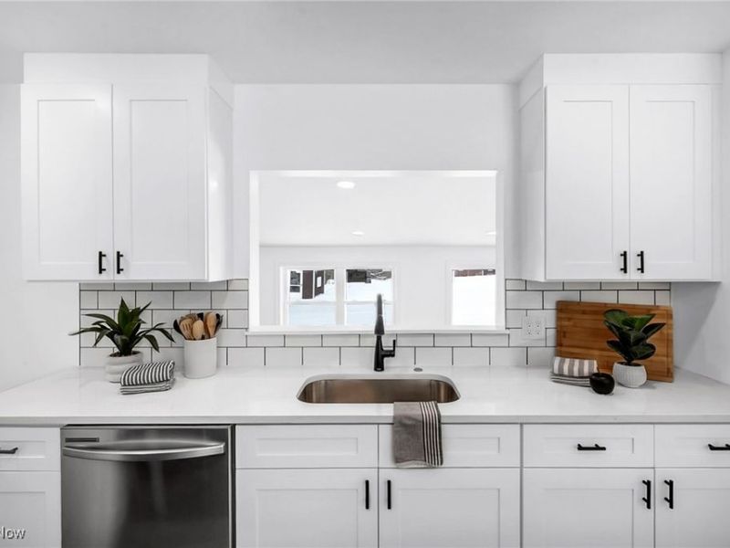 9021 Billings Road, Kirtland, OH 44094 Photo 12