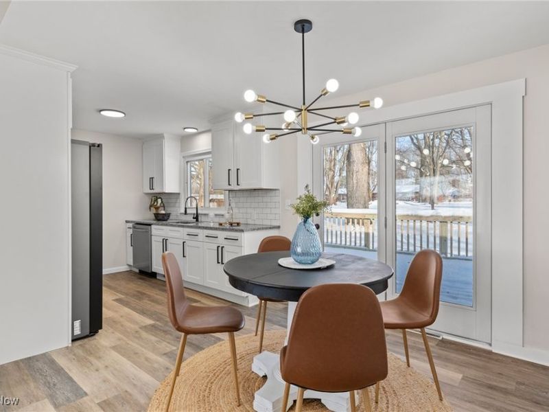 9856 Market Avenue N, Hartville, OH 44632 Photo 15