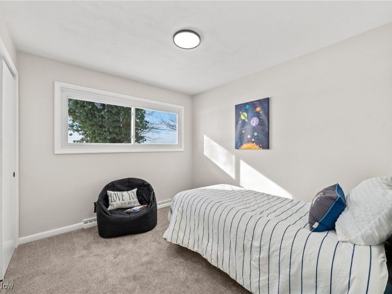 9856 Market Avenue N, Hartville, OH 44632 Photo 32