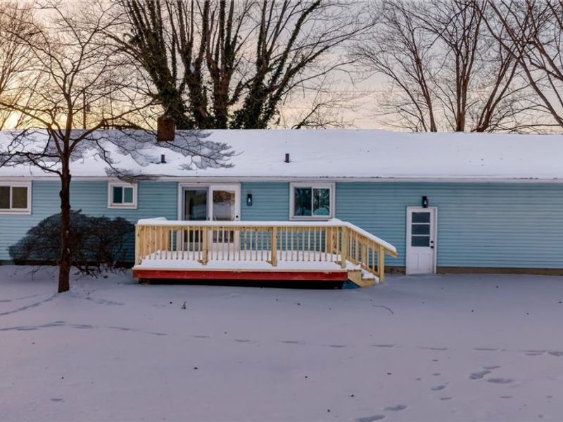 9856 Market Avenue N, Hartville, OH 44632 Photo 43