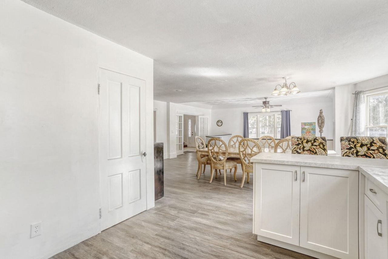 1605 10th Avenue W, Palmetto, FL 34221 Photo