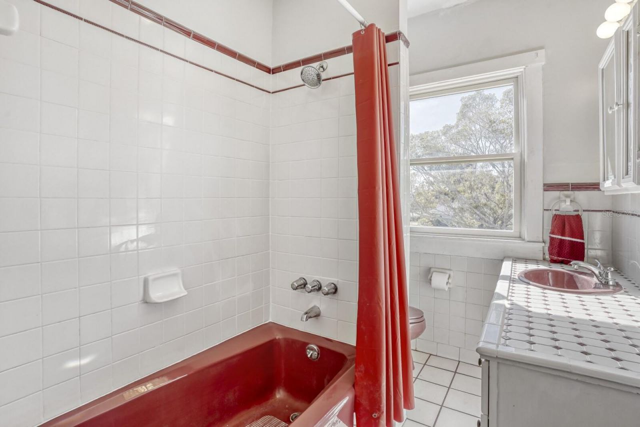 1605 10th Avenue W, Palmetto, FL 34221 Photo