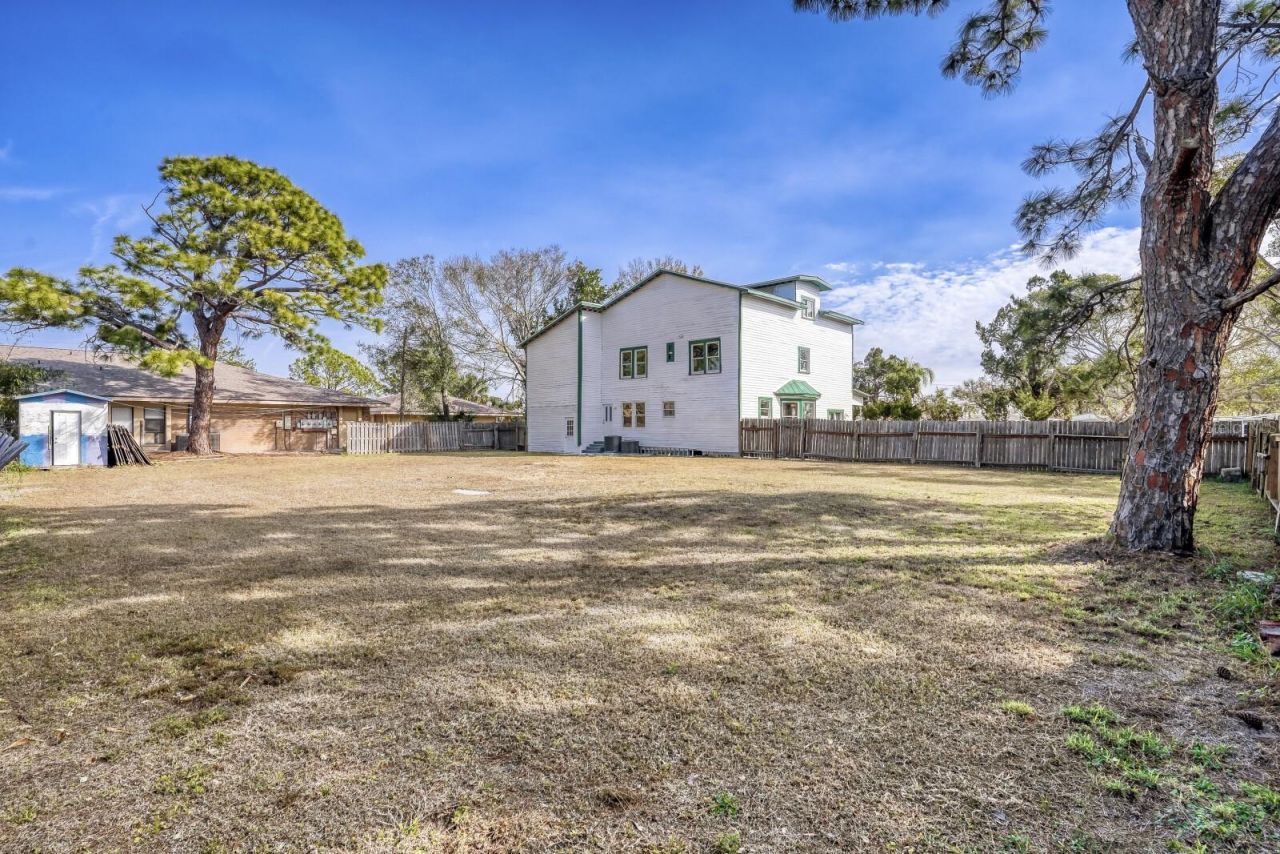 1605 10th Avenue W, Palmetto, FL 34221 Photo