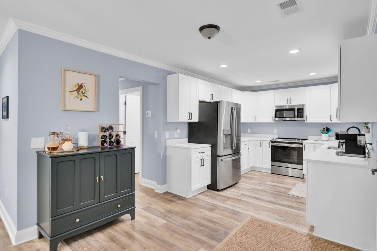 5717 Chaplins Landing Road Photo 10