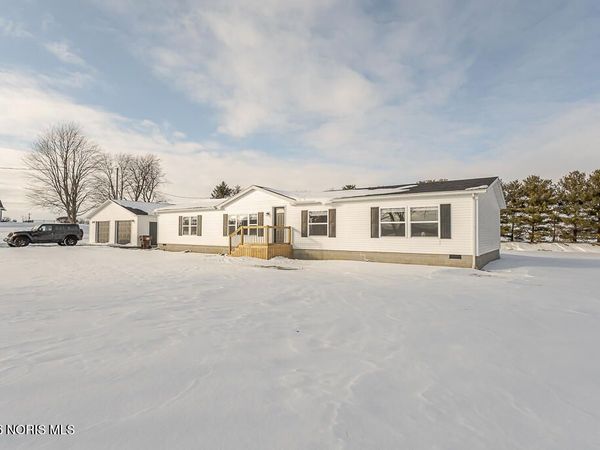 17830 County Road C, Wauseon, OH 43567
