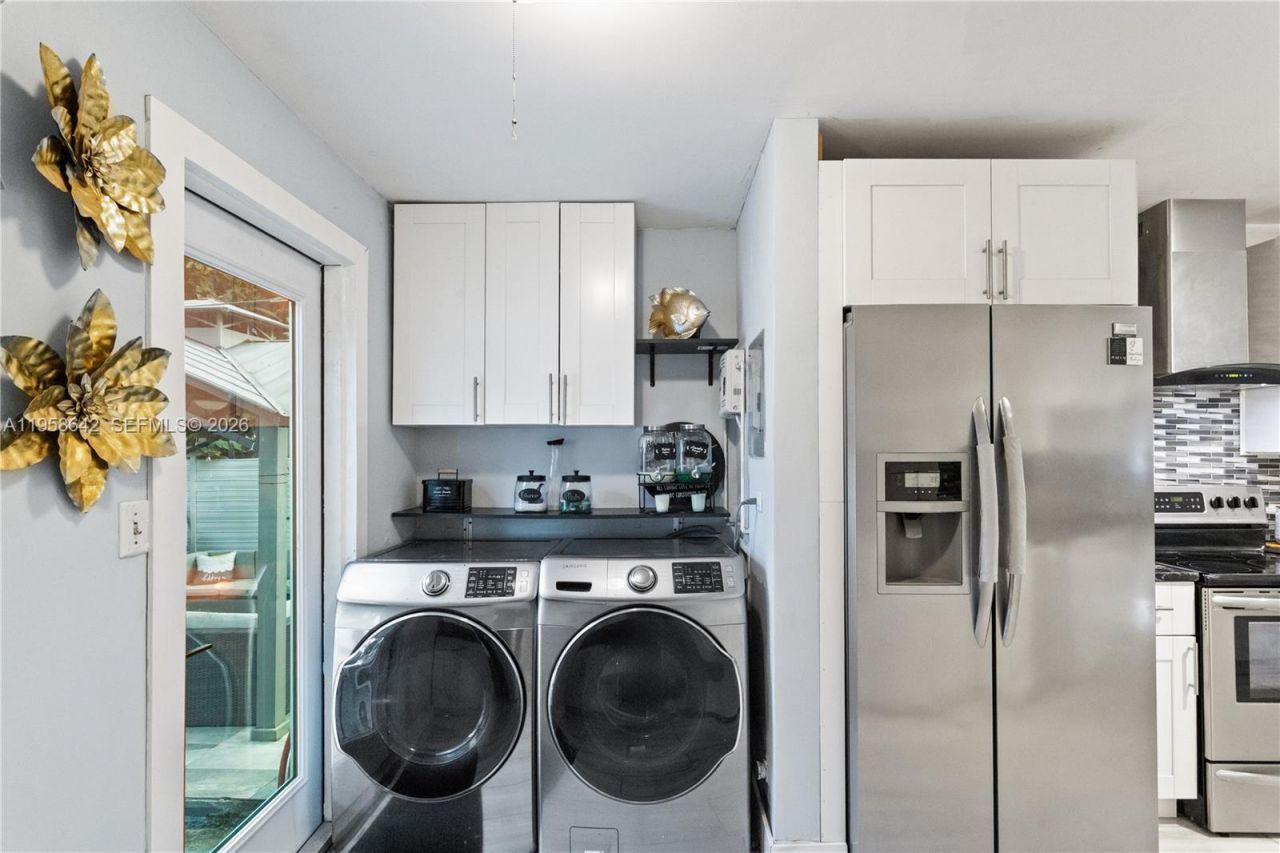 821 N 73rd Ter, Hollywood, FL 33024 Photo