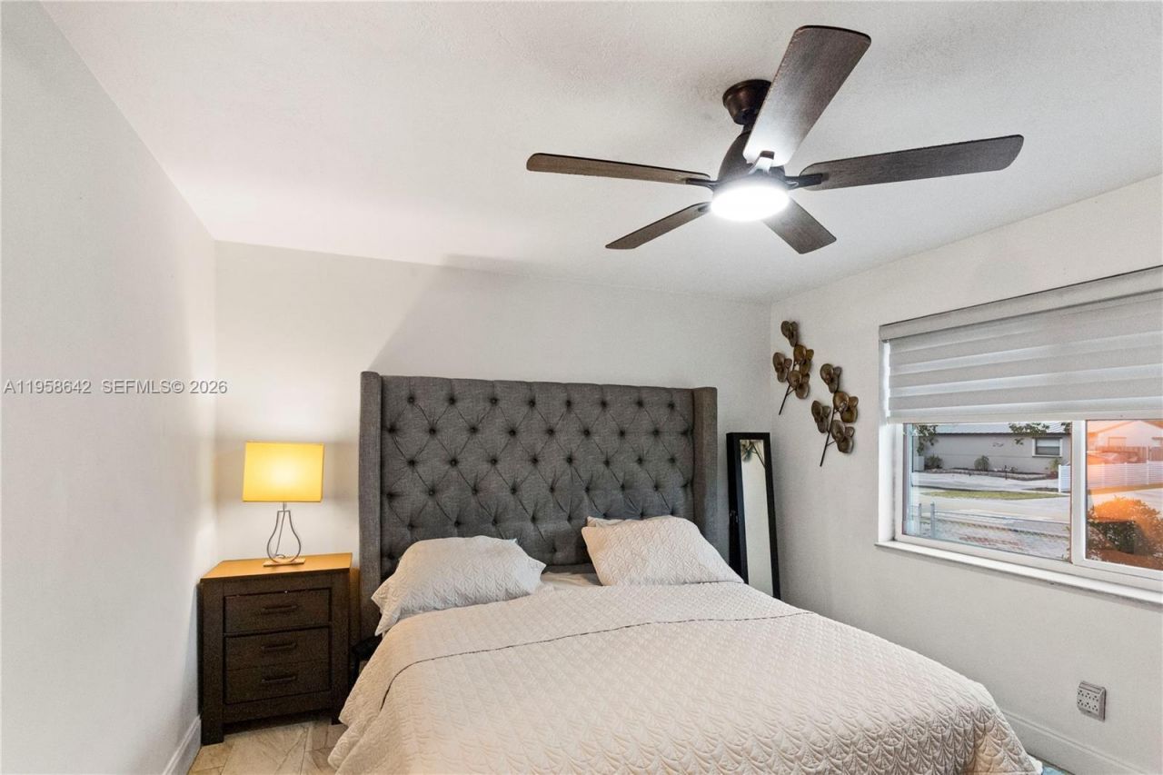 821 N 73rd Ter, Hollywood, FL 33024 Photo