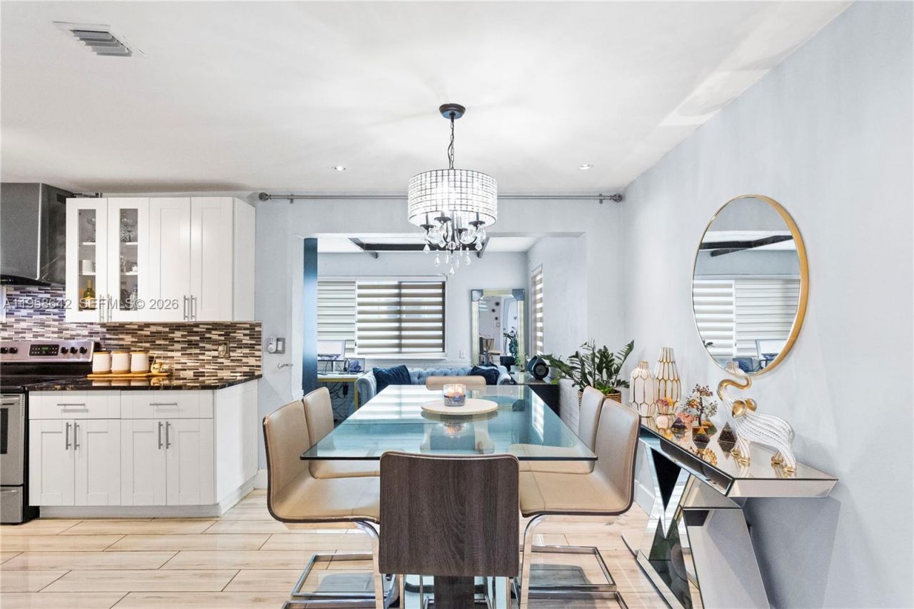 821 N 73rd Ter, Hollywood, FL 33024 Photo