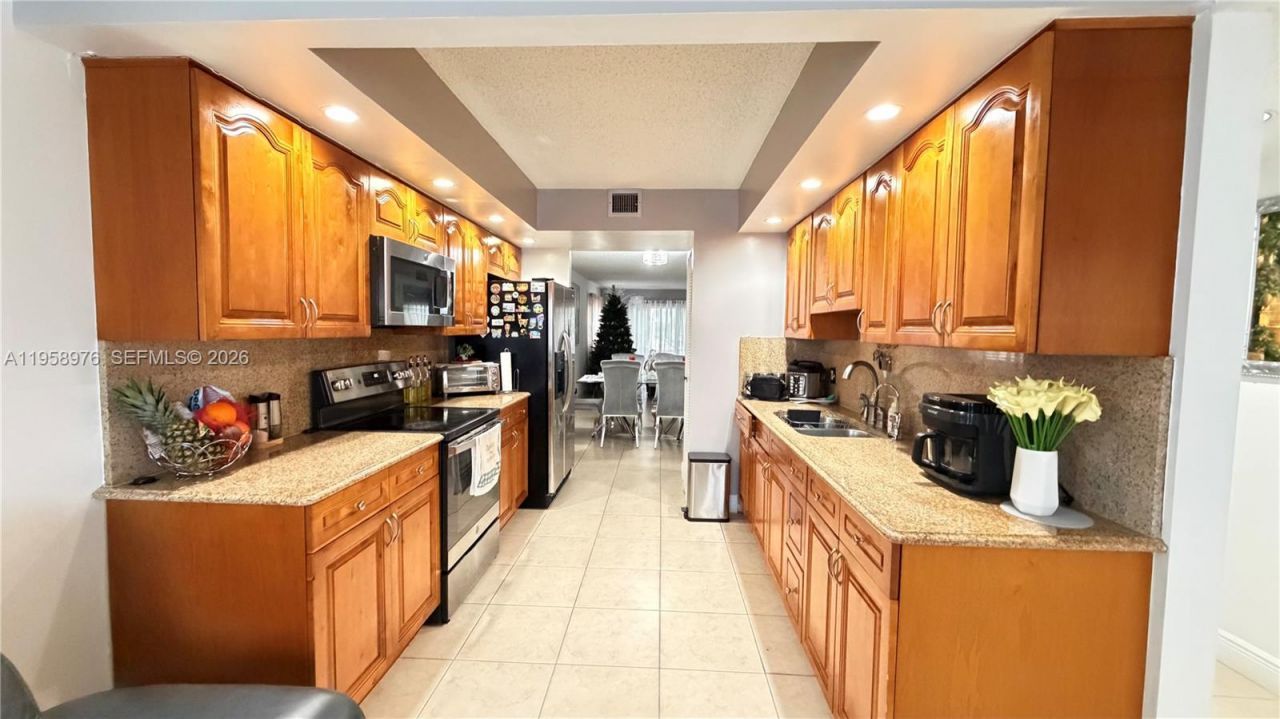 1200 SW 130th Ave, Unit 101G, Pembroke Pines, FL 33027 Photo