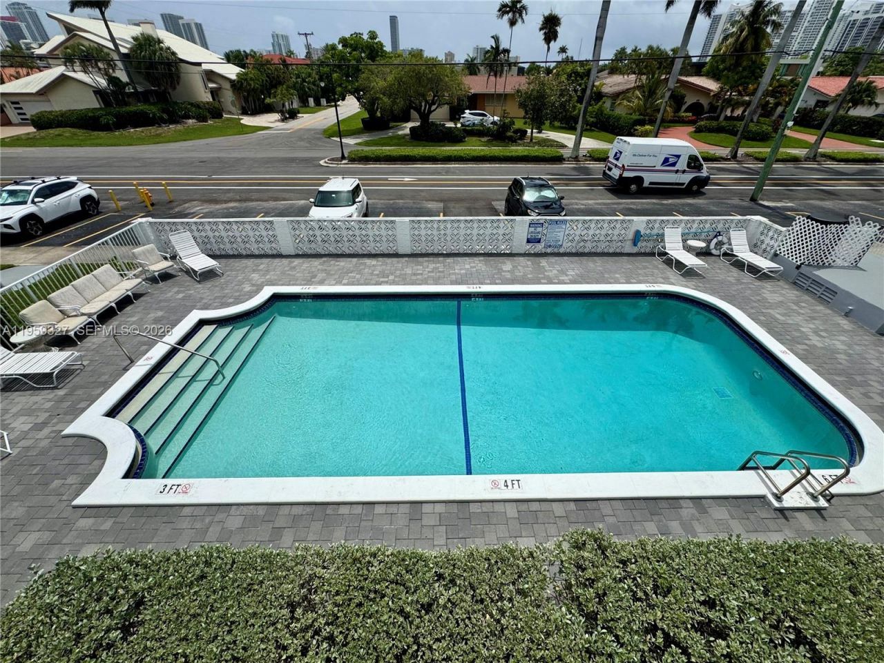 630 Layne Blvd , Unit 211, Hallandale Beach, FL 33009 Photo