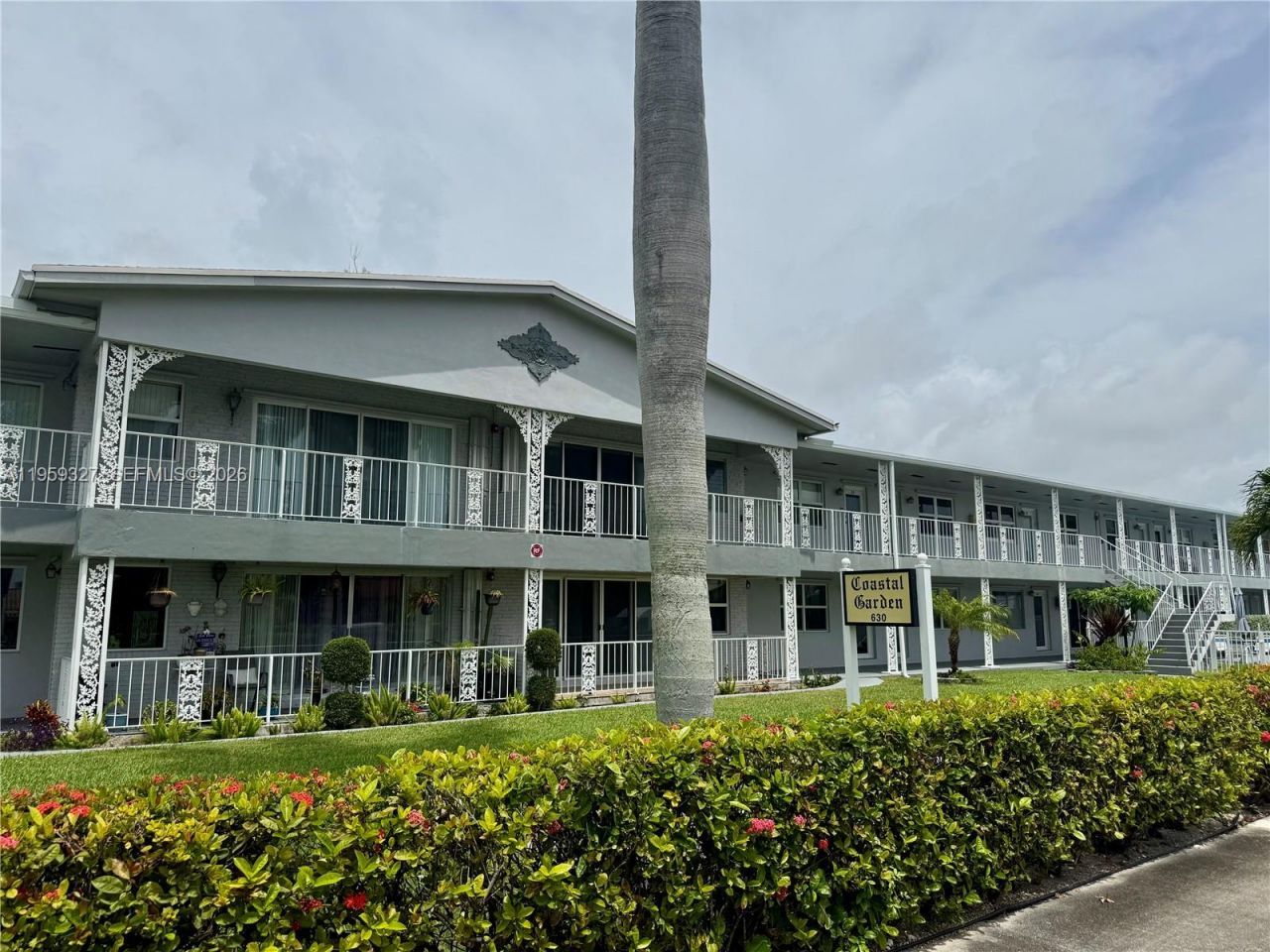 630 Layne Blvd , Unit 211, Hallandale Beach, FL 33009 Photo