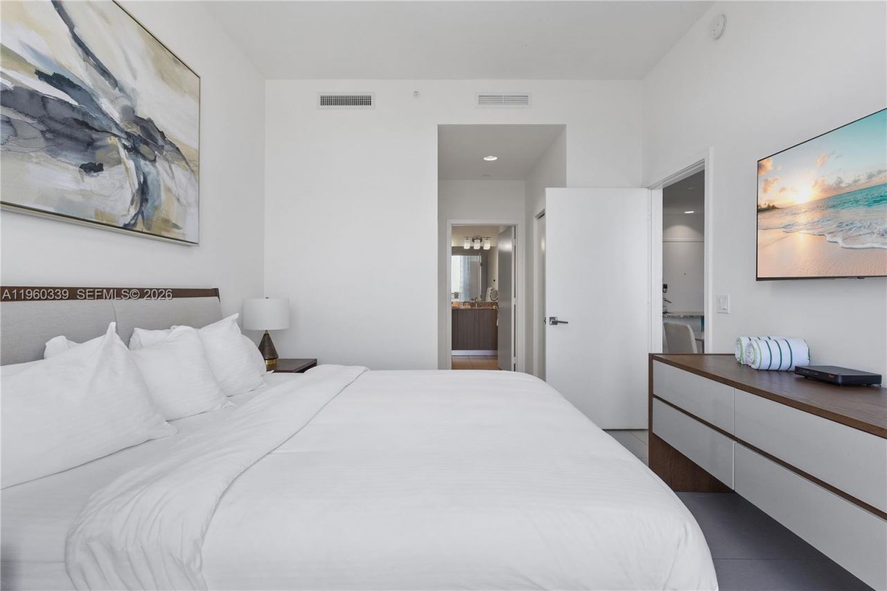 5350 NW 84th Ave, Unit 2007, Doral, FL 33166 Photo