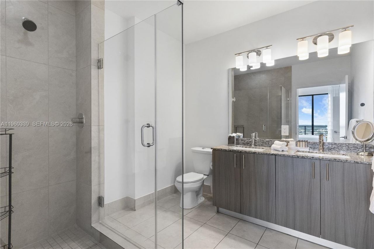 5350 NW 84th Ave, Unit 2007, Doral, FL 33166 Photo