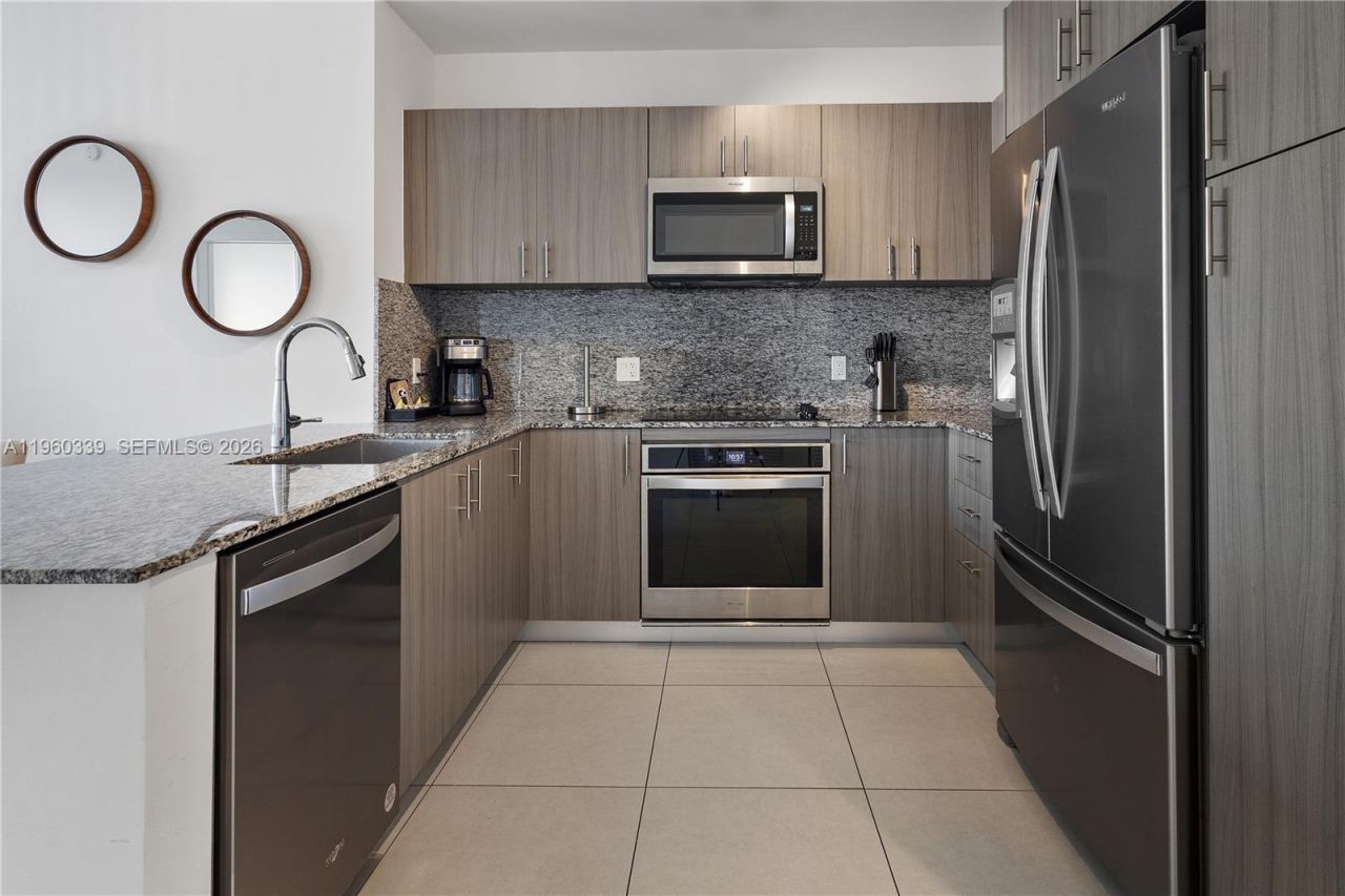 5350 NW 84th Ave, Unit 2007, Doral, FL 33166 Photo