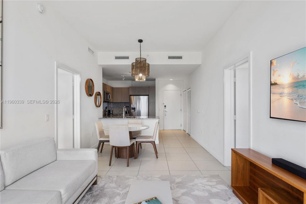 5350 NW 84th Ave, Unit 2007, Doral, FL 33166 Photo