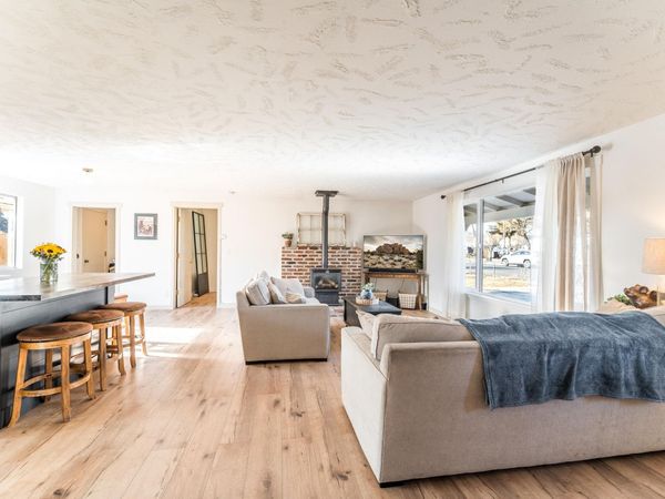 708 NW Greenwood, Redmond, OR 97756