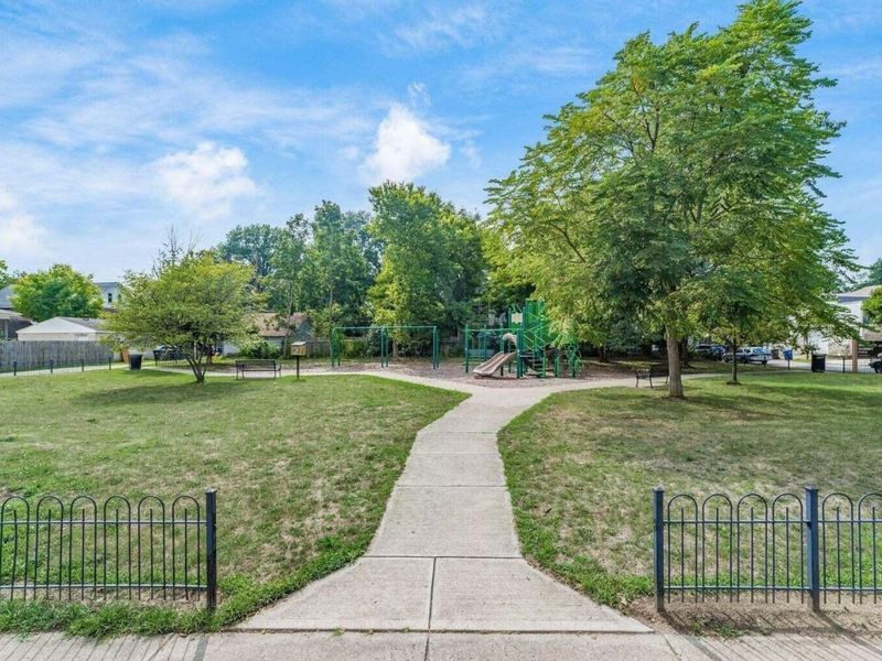 2339 Summit Street, Columbus, OH 43202 Photo 39