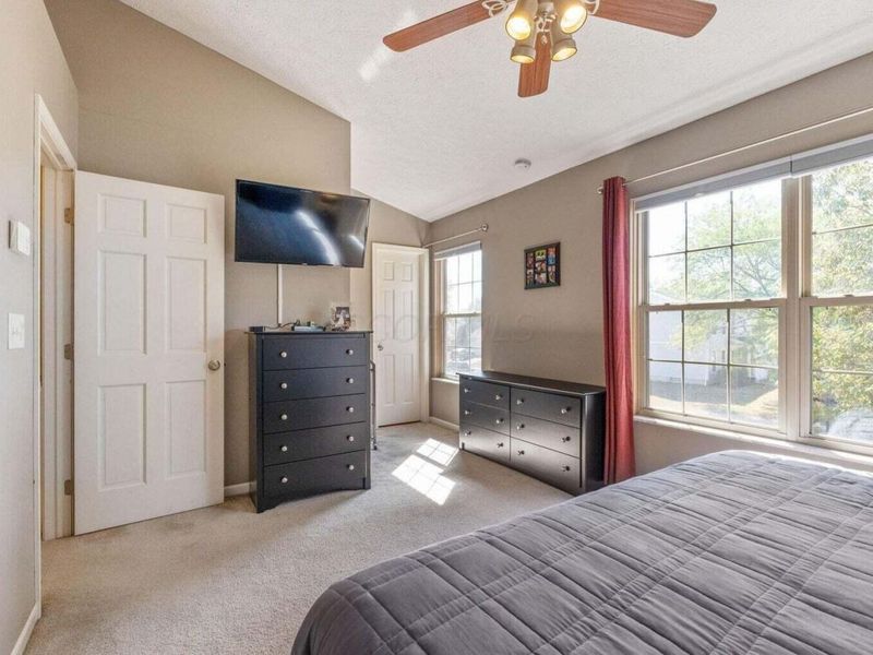 1138 Devlin Court, Columbus, OH 43228 Photo 19