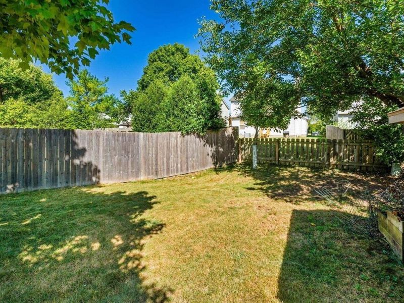 1138 Devlin Court, Columbus, OH 43228 Photo 38