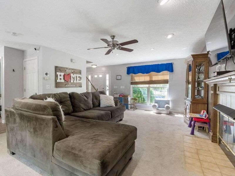 1138 Devlin Court, Columbus, OH 43228 Photo 8