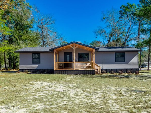 4193 SE 8TH Avenue, Melrose, FL 32666