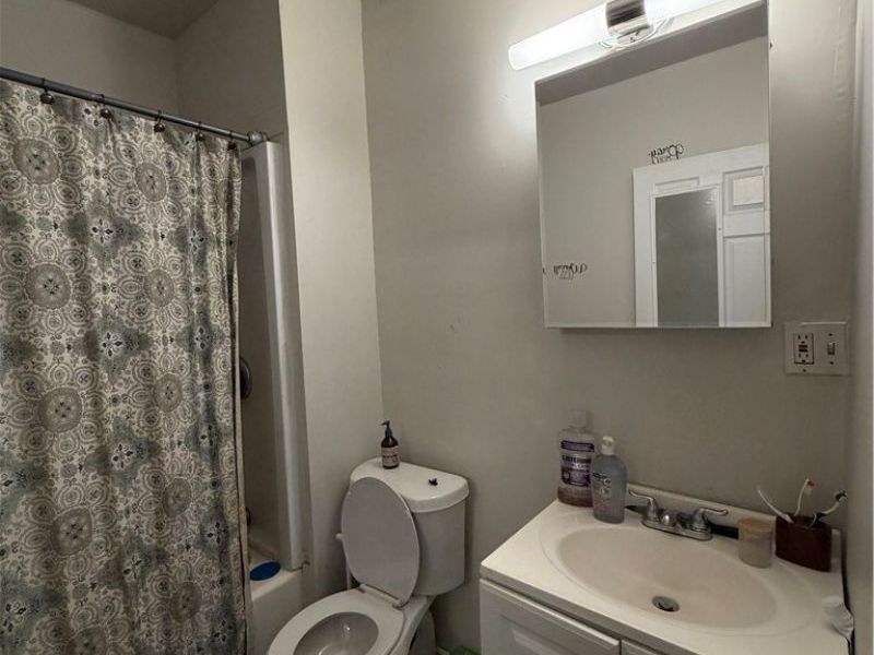 882 Eddy Road, Cleveland, OH 44108 Photo 9