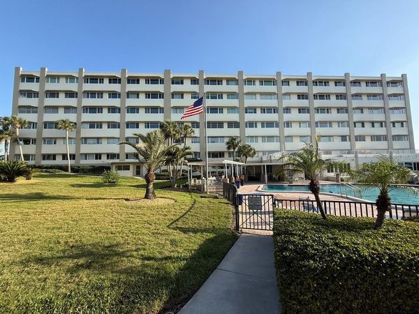 100 BLUFF VIEW DRIVE, Unit 317A, BELLEAIR BLUFFS, FL 33770