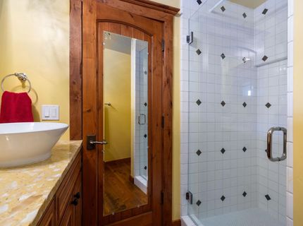 14254 South Shore Drive, Truckee, CA 96161 Photo