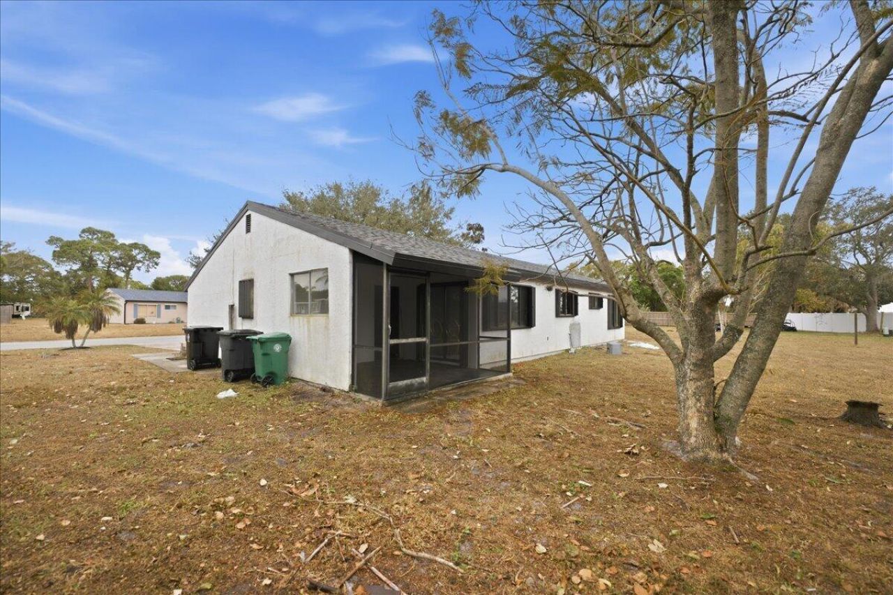 2080 SE Triumph Road, Port Saint Lucie, FL 34952 Photo