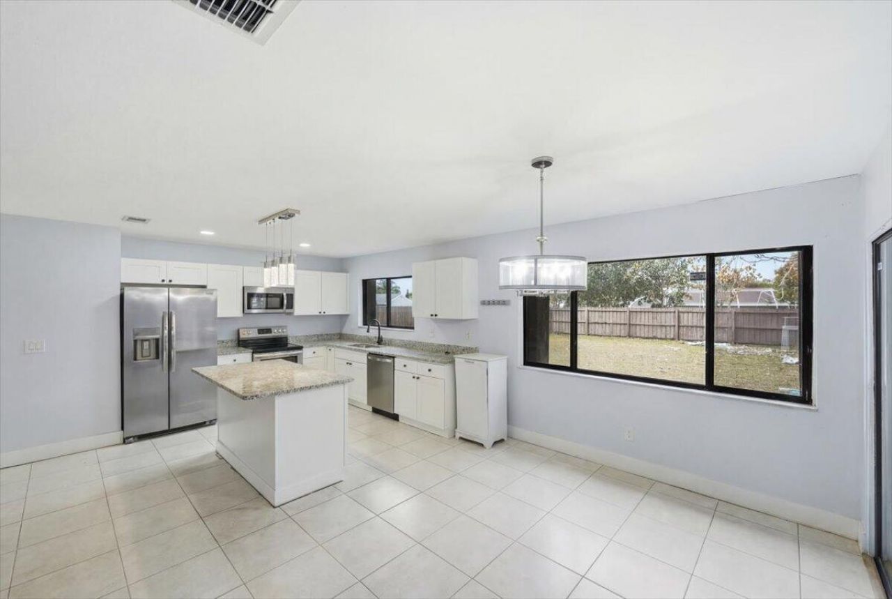 2080 SE Triumph Road, Port Saint Lucie, FL 34952 Photo